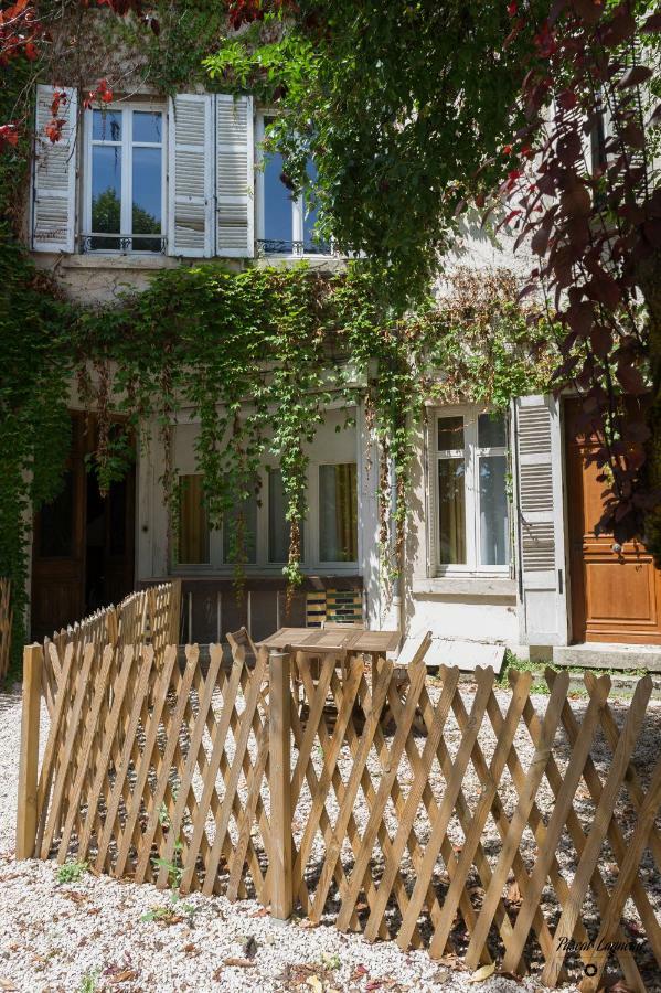 Appartement Aux Remparts Des Hospices Beaune  Exteriér fotografie